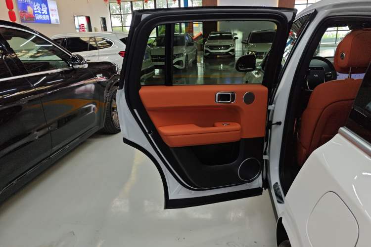 Used Li Auto L6 2024 PRO Model
