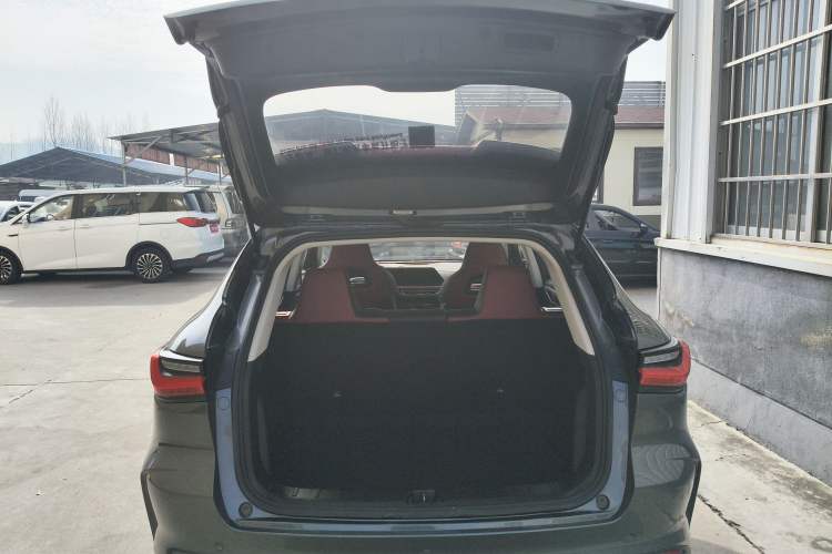 Used Oshan X5 2021 Revised Version 1.5T DCT Luxury Edition
