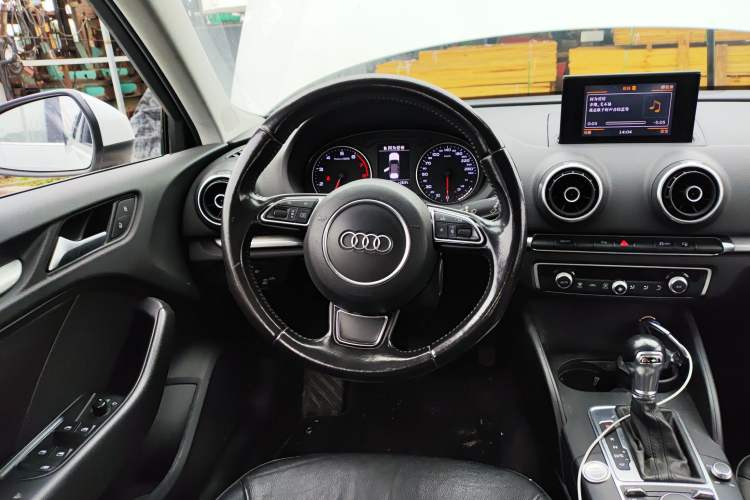 Used Audi A3 2015 Sportback 40 TFSI Automatic Comfort Model

