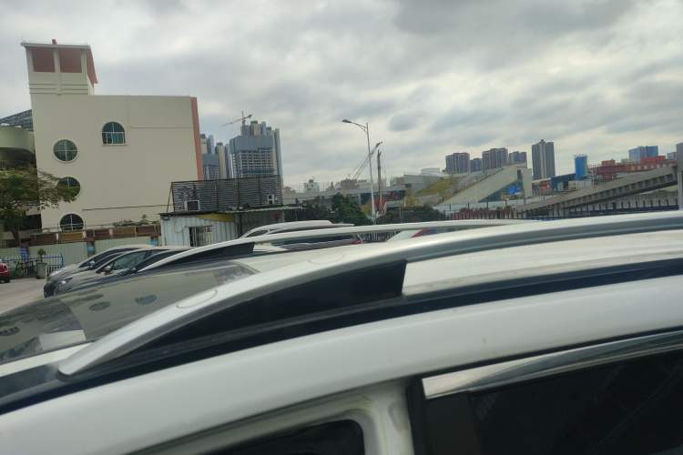 Used Haval H6 2015 Revised Version Sport Edition 1.5T Manual Transmission Two-Wheel Drive Elite Grade
