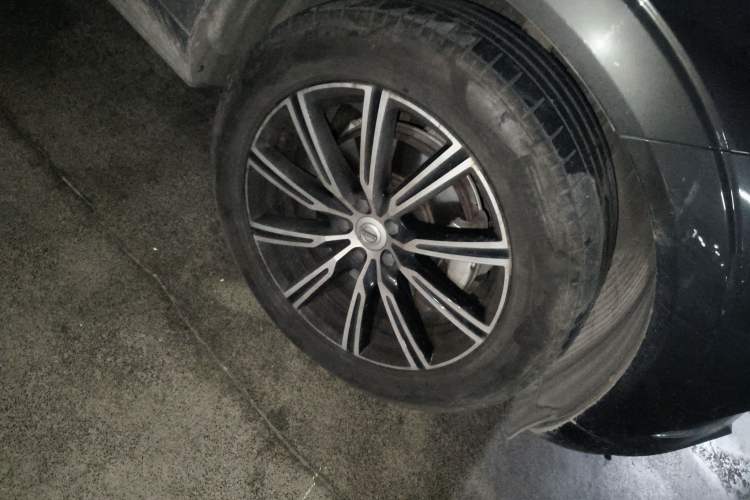 Used Volvo XC60 2021 T5 4x4 Smart Luxury Edition
