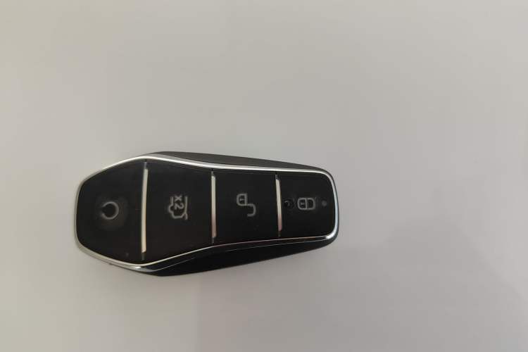 Used BYD Qin L 2025 DM-i Smart Drive 80KM Leading Model
