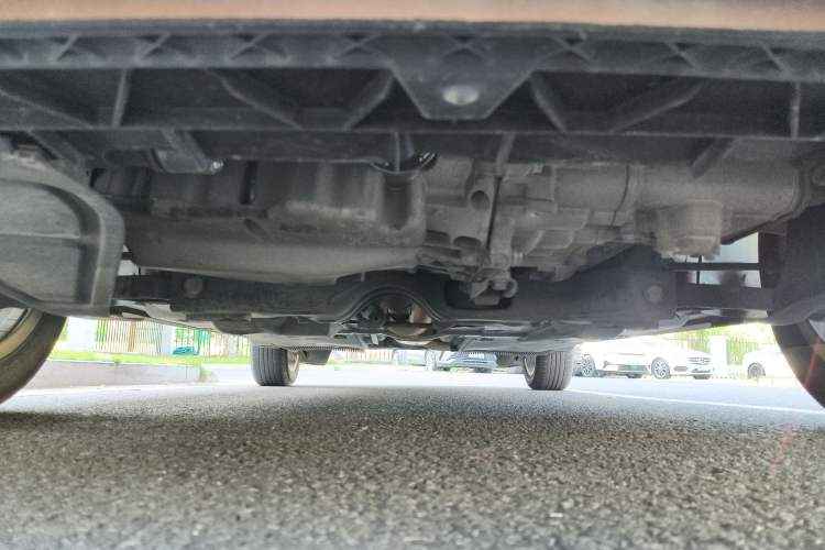 Used Volkswagen Santana 2015 Haval H9 1.6L Manual Comfort Edition