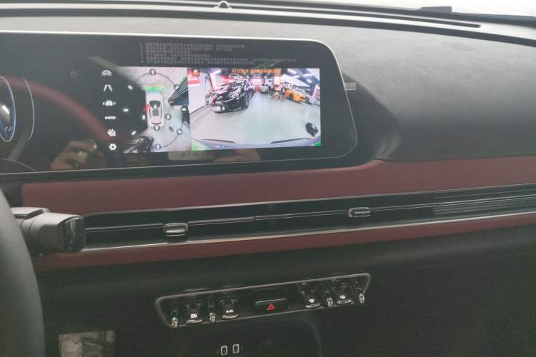 Used ORA Good Cat GT 2022 Mulan Edition 480 km Long Range Standard Version 135 kW
