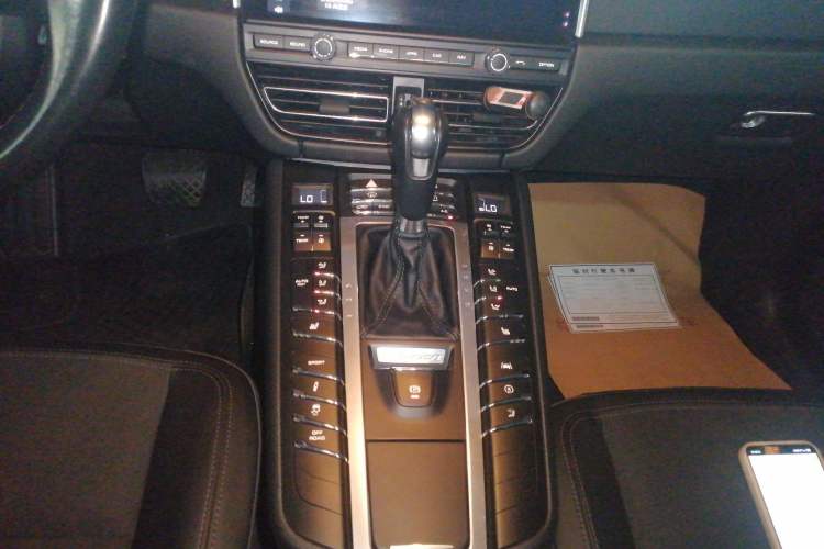 Used Porsche Macan 2018 Macan 2.0T
