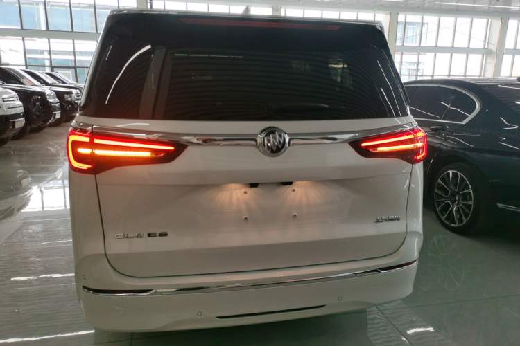 Used Buick GL8 2023 ES Lu Zun Deluxe Model
