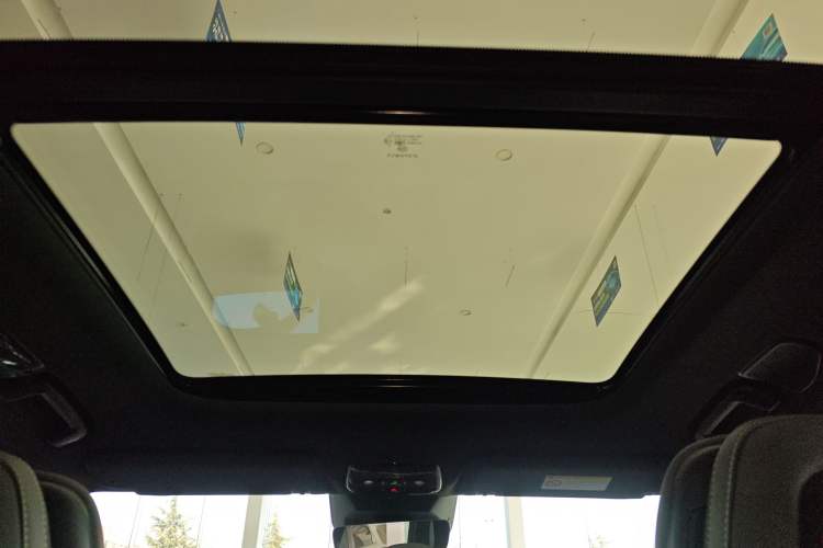 Used Lynk & Co 08 EM-P 2025 245km Ultra-Long Range Halo
