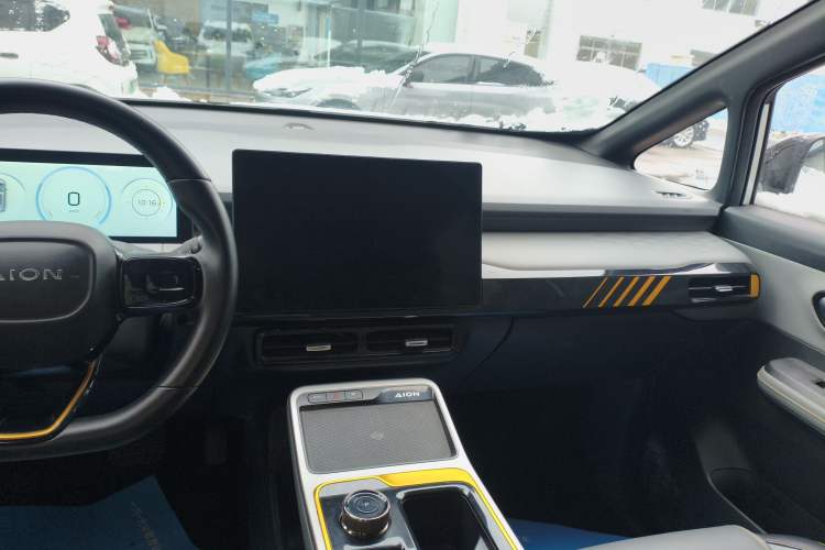 Used AION Y 2022 70 Intelligent Edition Lithium Iron Phosphate
