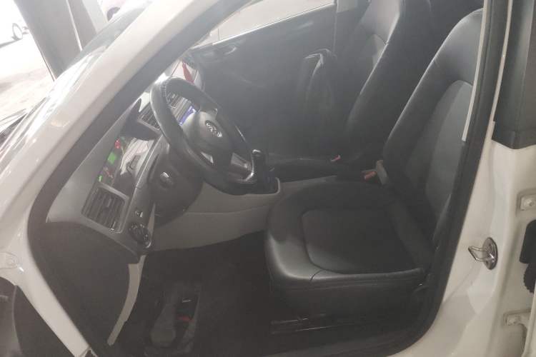 Used Skoda Rapid 2016 1.4L Manual Front-Wheel Drive Model