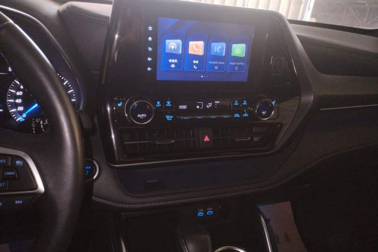 Used Toyota Crown Kluger 2021 2.5L HEV Four-Wheel Drive Luxury Edition
