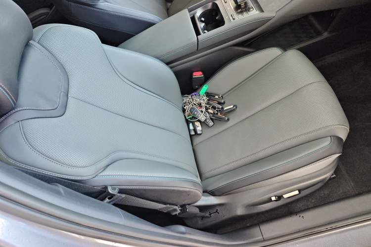 Used BYD Qin L 2025 DM-i Smart Drive 120KM Superior Model
