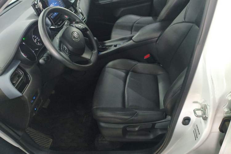 Used Toyota IZOA 2021 2.0L Yidong Edition
