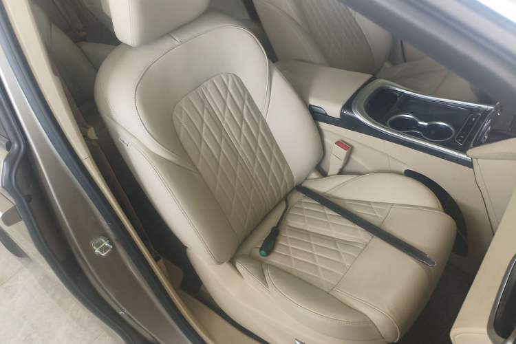 Used Buick GL8 2023 ES Lu Zun Smart Flagship Model
