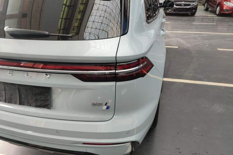 Used Geely Auto Monjaro L 2022 1.5T Thunder Hi·F Plug-in Hybrid Super Rui
