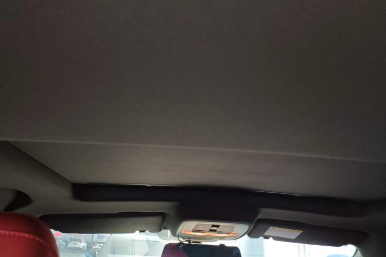 Used MG 5 2022 180 DVVT CVT Youth Luxury Edition
