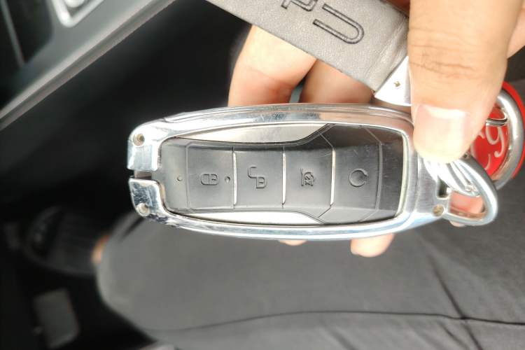 Used BYD Tang 2019 2.0T Automatic SmartConnect Prestige 7-Seater China VI Standard