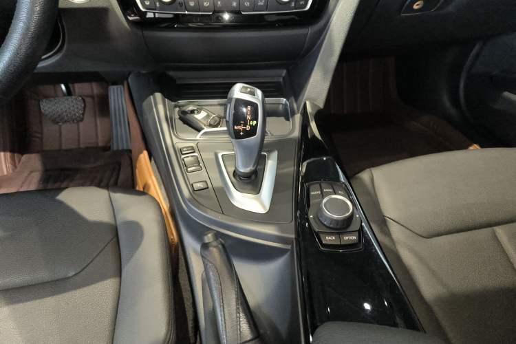 Used BMW 3 Series 2017 320Li Fashion Model