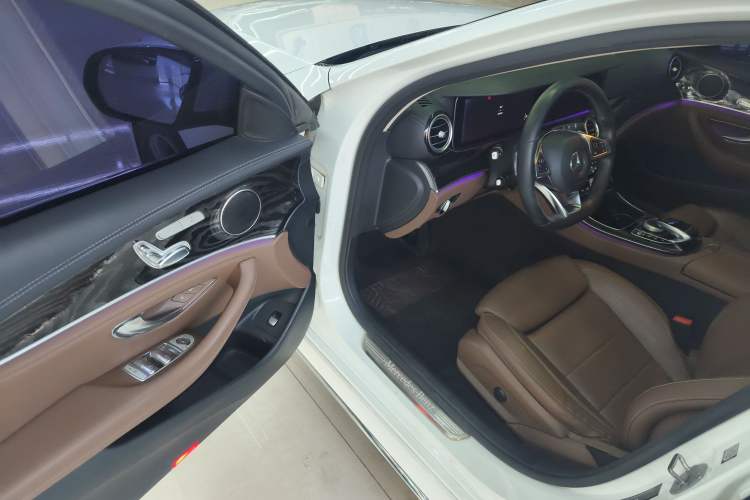 Used Mercedes-Benz E-Class 2016 E 200 L Sport Edition