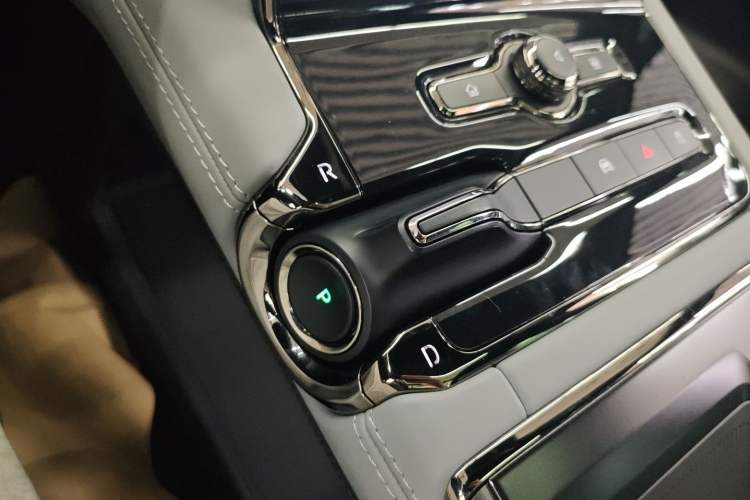 Used Nio ES8 2020 580 km Range Signature Edition Six-Seater Version
