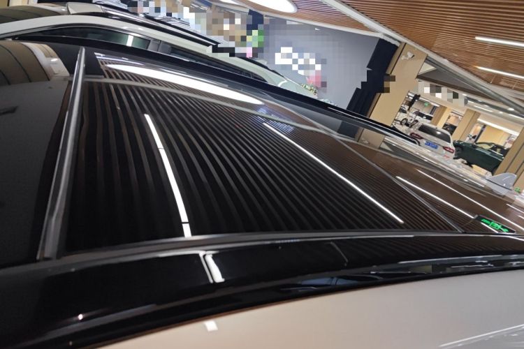 Used Toyota RAV4 2023 Dual-Engine 2.5L E-CVT Four-Wheel Drive Elite Plus Edition
