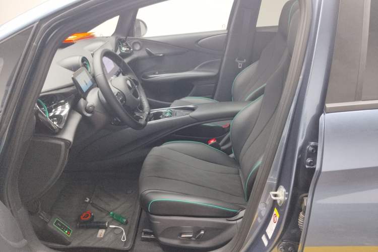 Used BYD Dolphin 2024 Honor Edition 420km Fashion Version
