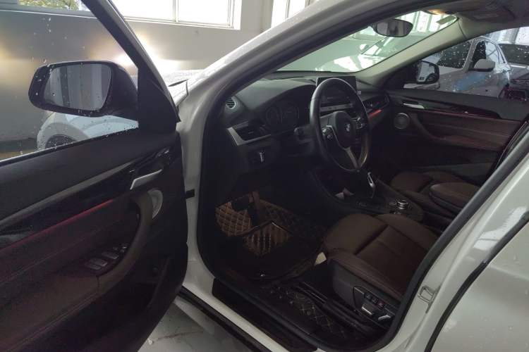 Used BMW X1 2022 sDrive25Li Leading Model
