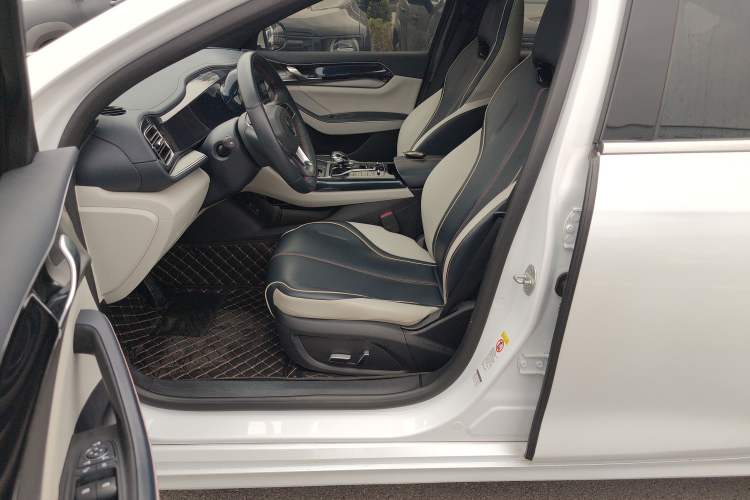 Used BYD Qin PLUS 2021 DM-i 55KM Flagship Model
