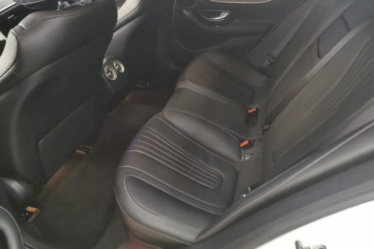 Used Mercedes-Benz CLS 2018 CLS 300 Luxury Model
