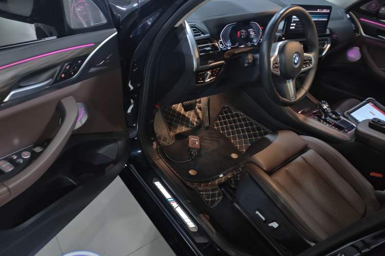 Used BMW iX3 2022 Leading Model