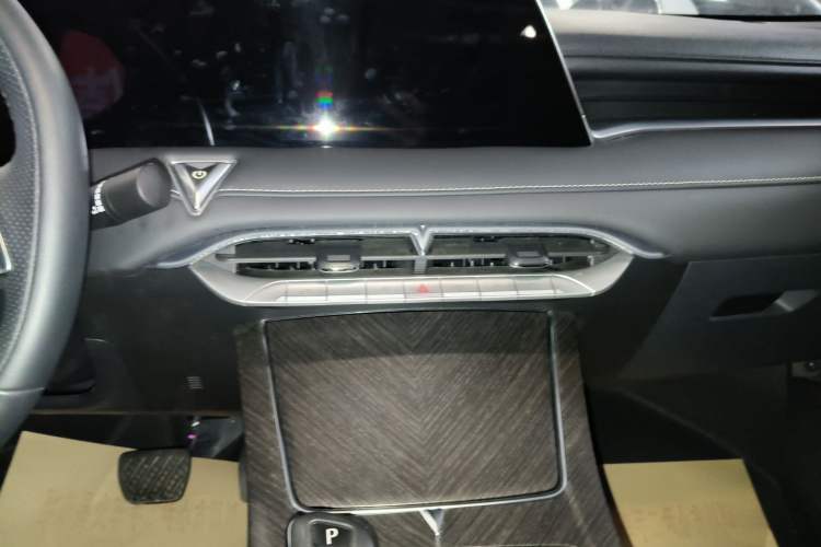 Used Venucia V 2021 260T Tianwang Edition