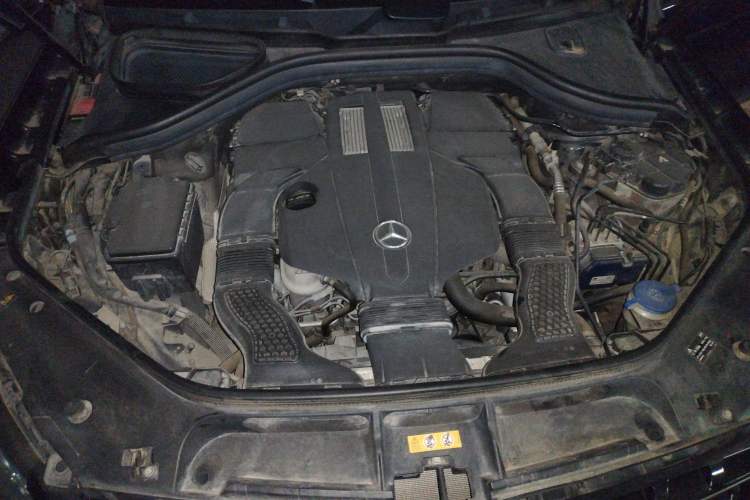 Used Mercedes-Benz M-Class 2014 ML 400 4MATIC Luxury Model