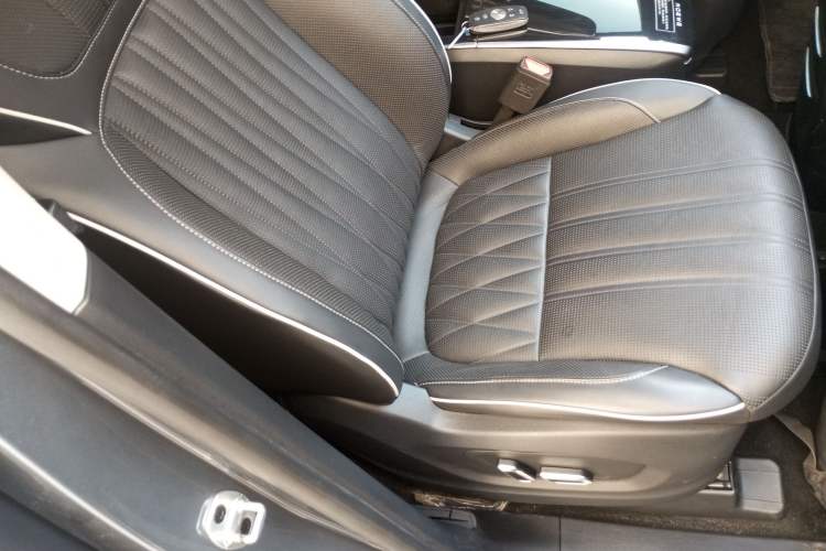 Used Roewe iMAX8 2021 400TGI Supreme Series Prestige Edition