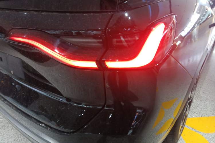 Used Nio ES8 2020 580 km Range Signature Edition Six-Seater Version