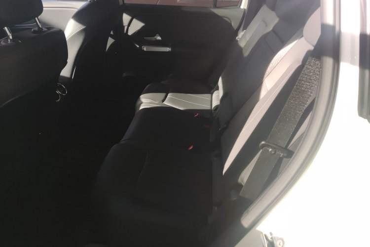 Used Mercedes-Benz GLB 2022 Refresh GLB 200 Dynamic Edition