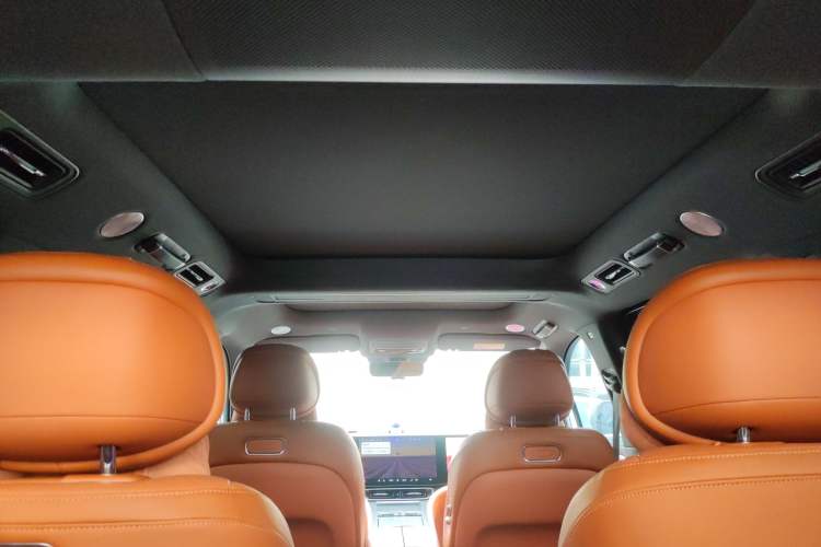 Used Hima AITO M9 2025 Extended-Range Ultra Version 52 kWh 6-Seater
