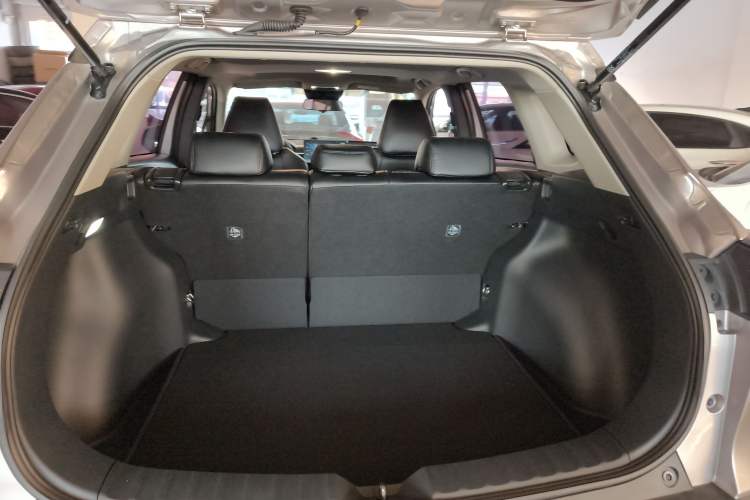 Used Toyota Corolla Cross 2024 2.0L Elite Edition
