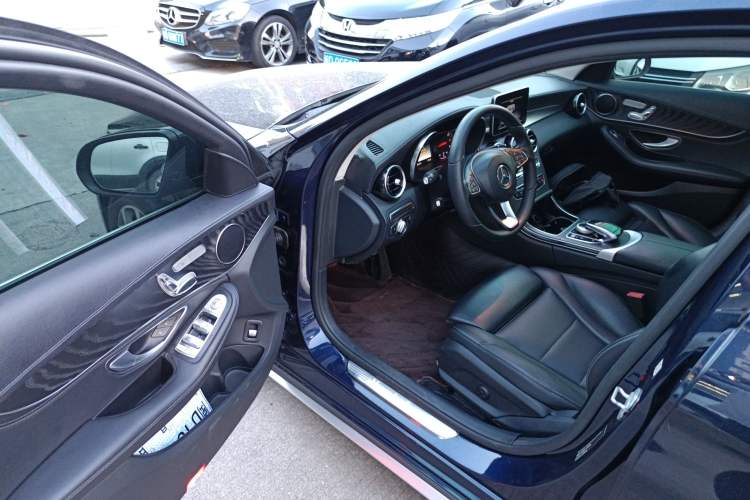 Used Mercedes-Benz C-Class 2015 C 200 L Sport Edition