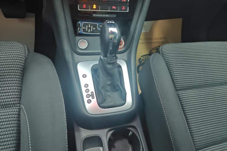 Used Volkswagen Sharan 2018 Revised Version 380TSI Comfort Edition 7-Seater
