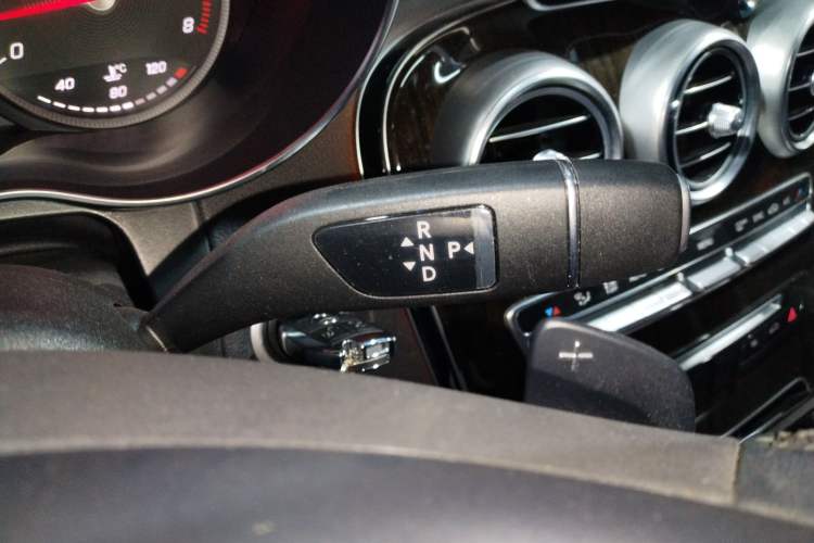 Used Mercedes-Benz GLC 2019 GLC 260 L 4MATIC Dynamic Model
