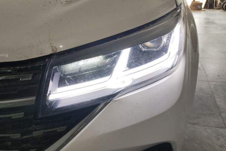 Used FORTHING T5 2022 Shengshi Edition 1.5T Automatic Dream Version Five Seats