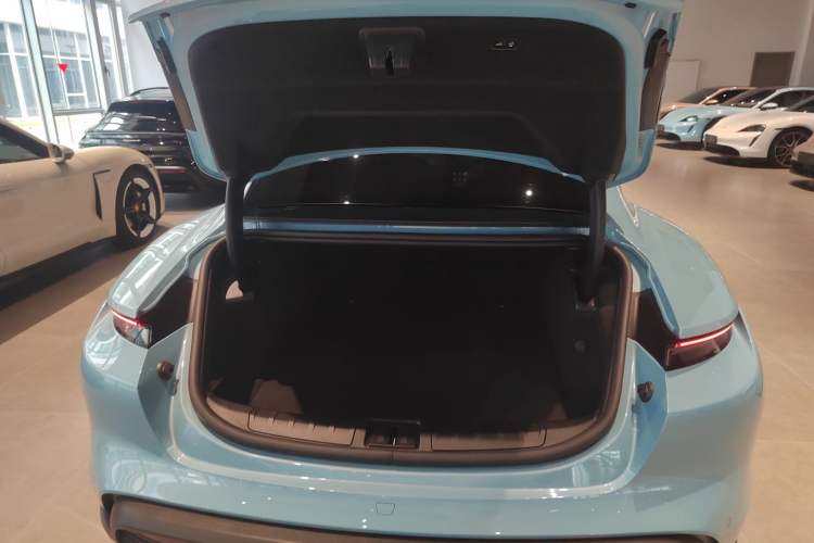 Used Porsche Taycan 2022 Taycan
