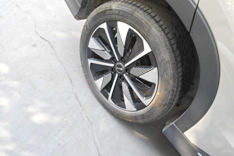 Used BYD Song PLUS New Energy 2025 DM-i Smart Drive 112KM Prestige Model
