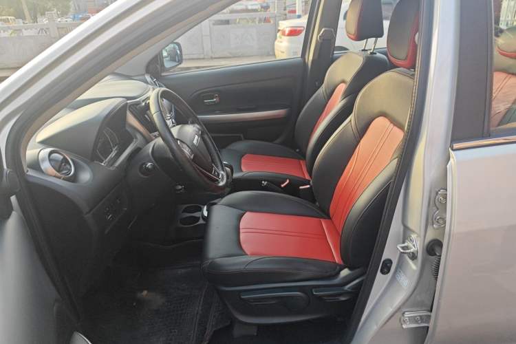 Used Haval H1 2016 Red-Label 1.5L AMT Luxury Model
