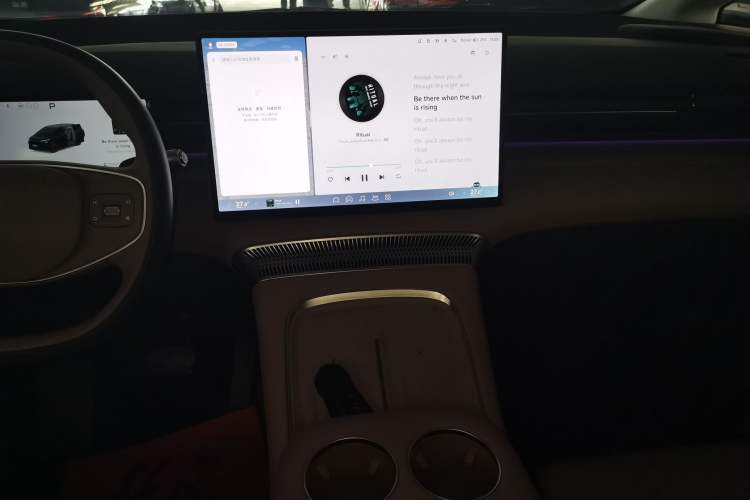 Used XPeng X9 2025 740 Ultra-Long Range Max