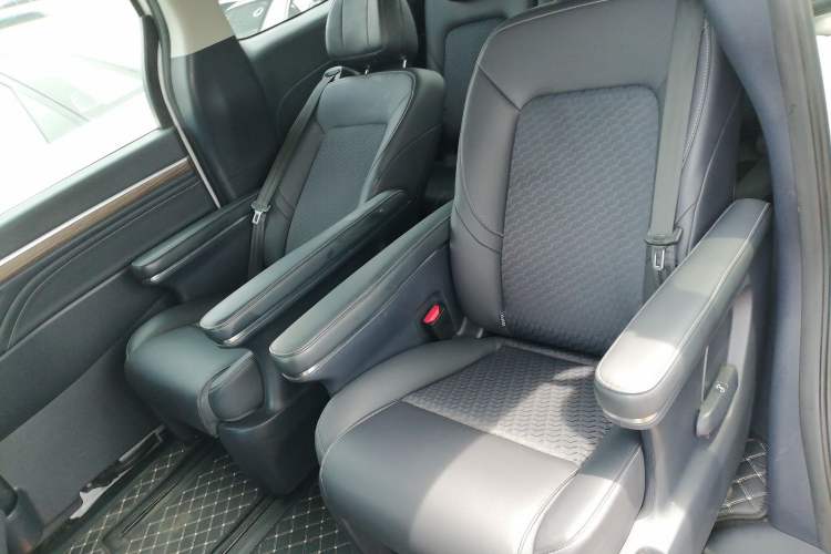 Used GAC Trumpchi M8 2021 Revised Version Lingxiu Series 390T Luxury Edition
