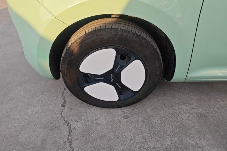 Used  Lumin 2022 210km Sweet Edition
