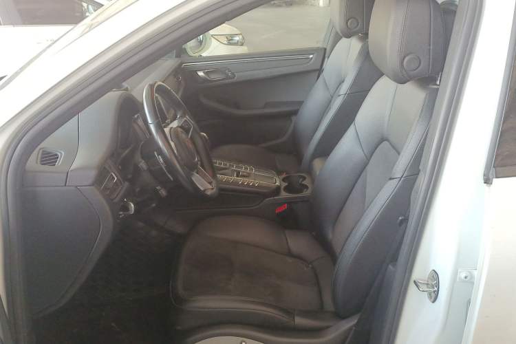 Used Porsche Macan 2018 Macan 2.0T