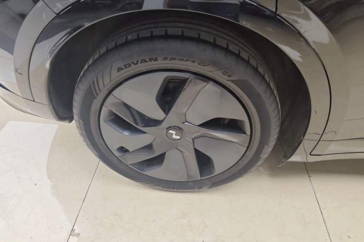 Used ONVO L60 2024 60 kWh All-Wheel Drive
