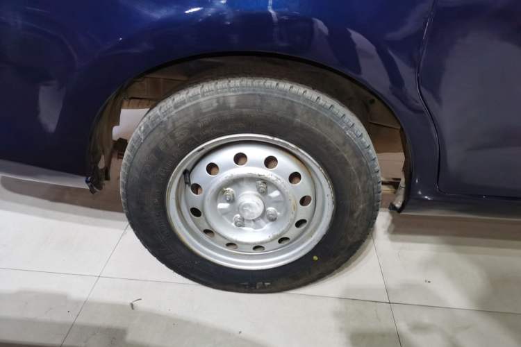 Used Wuling Rongguang V 2015 1.2L Base Version