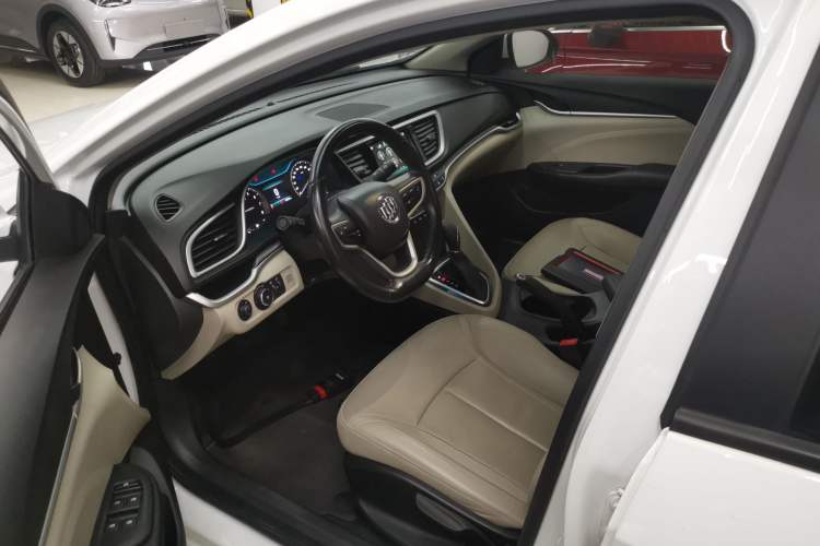 Used Buick GT 2019 15T Dual-Clutch Connected Elite Model China VI
